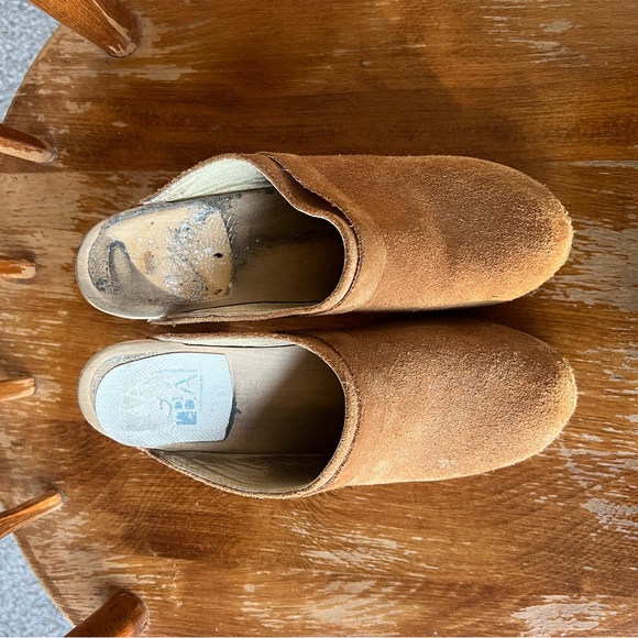 Tan Suede Maguba Clogs - Picture 2 of 5